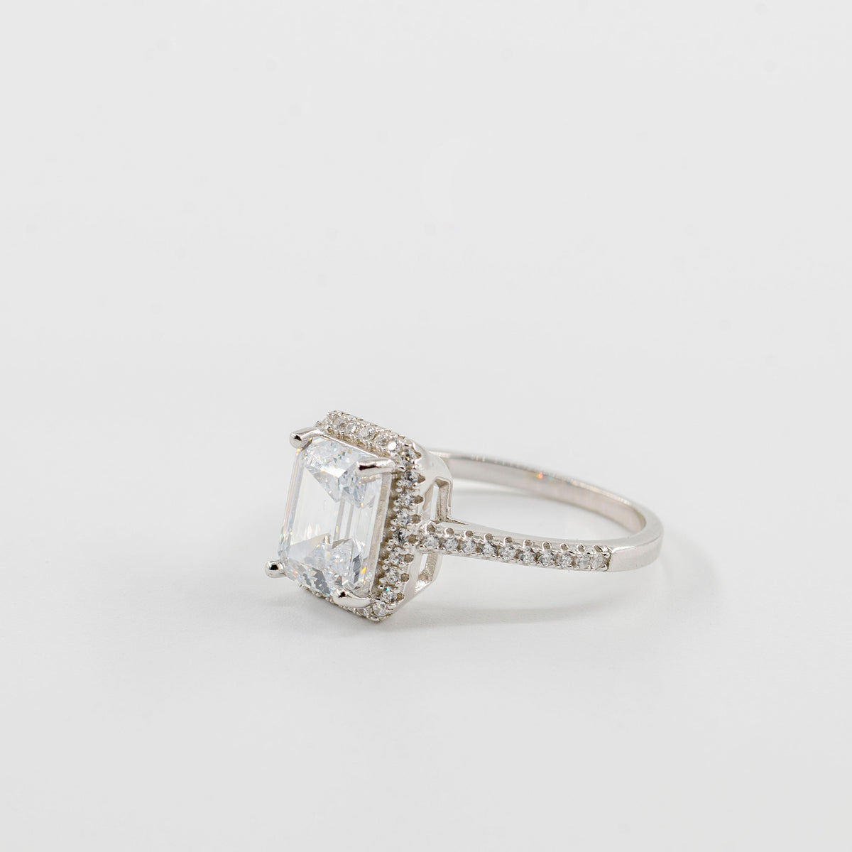 GLARE | 925 Ayar Gümüş Emerald Kesim Tektaş Yüzük